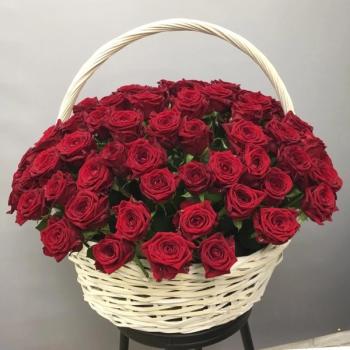 Букет Корзина с 115 розами [код товара  212636]